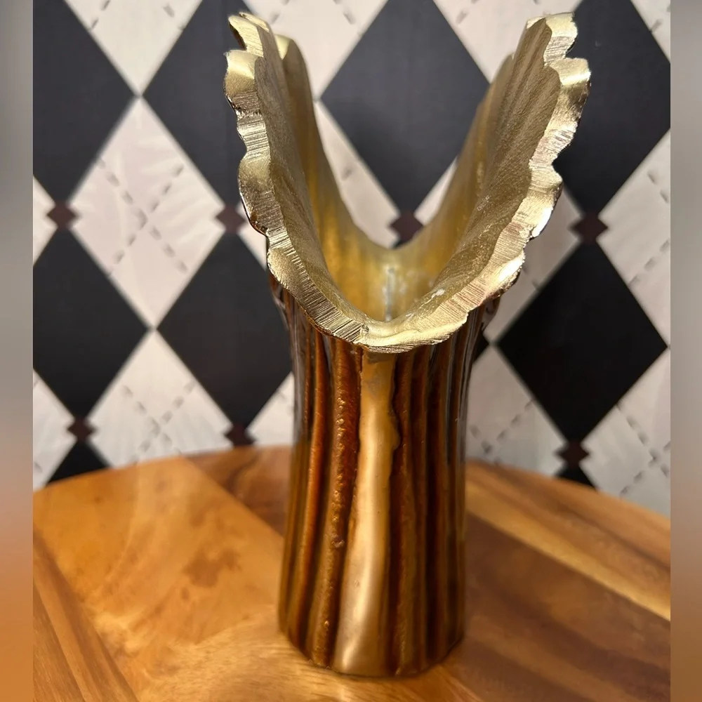 Vase Modern Asian Metal Enameled Ginkgo Leaf 9 Inch Decorative‎ Art